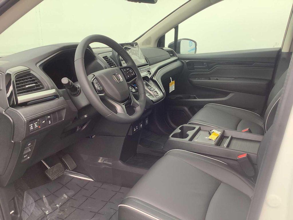 new 2026 Honda Odyssey car, priced at $47,945
