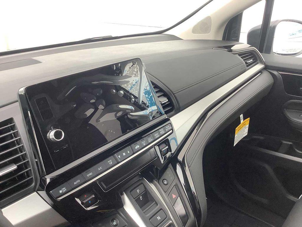 new 2026 Honda Odyssey car, priced at $47,945