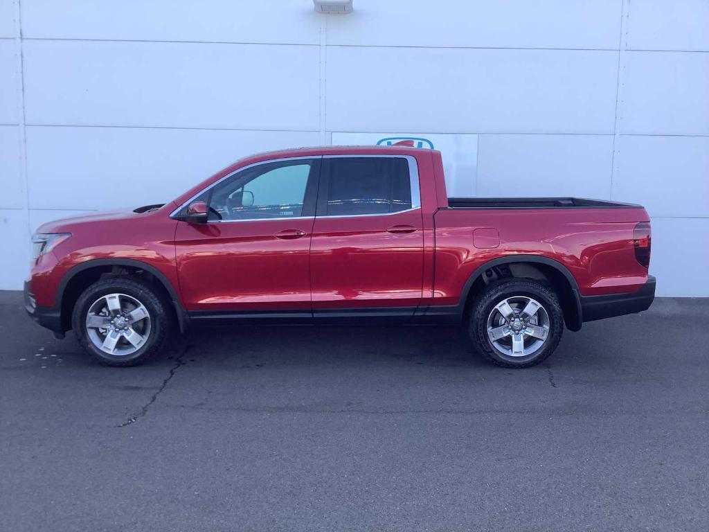 new 2025 Honda Ridgeline car, priced at $42,193