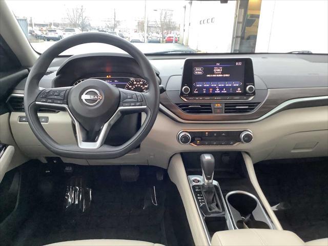 used 2023 Nissan Altima car, priced at $22,587