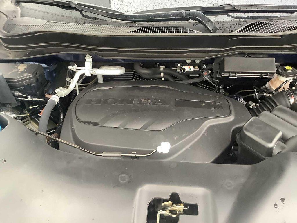 used 2022 Honda Pilot car, priced at $33,567