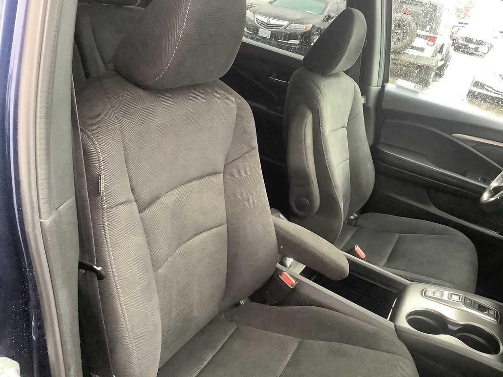 used 2022 Honda Pilot car, priced at $33,567