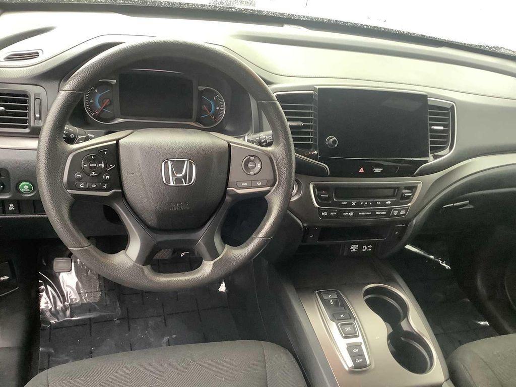 used 2022 Honda Pilot car, priced at $33,567