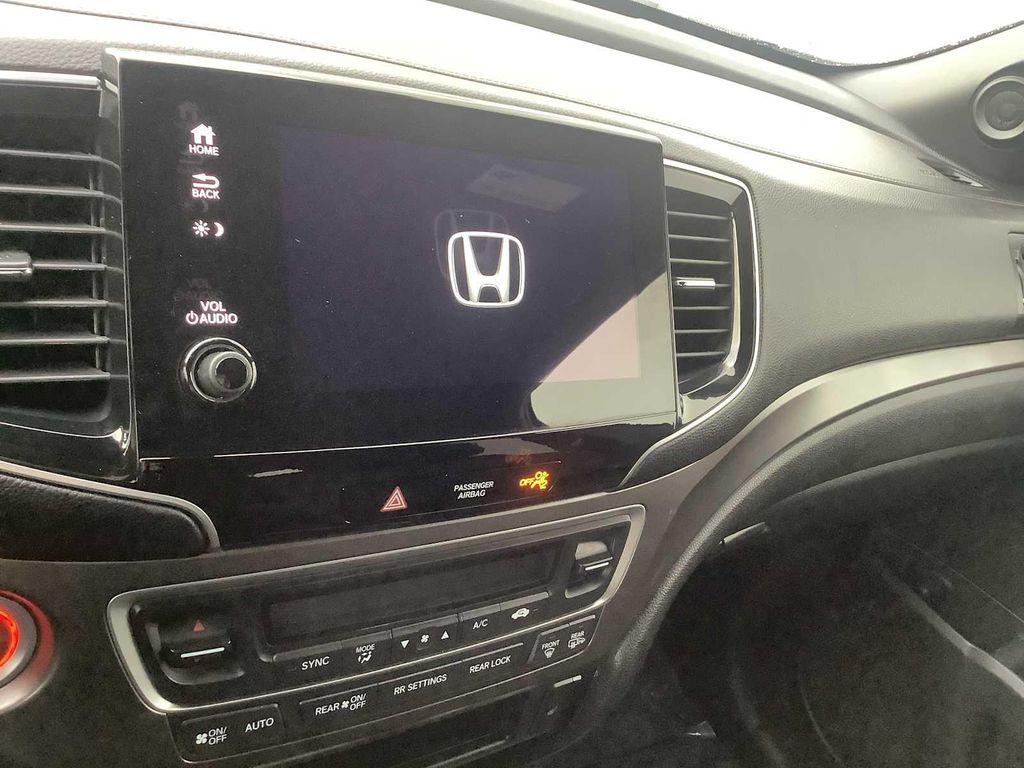 used 2022 Honda Pilot car, priced at $33,567
