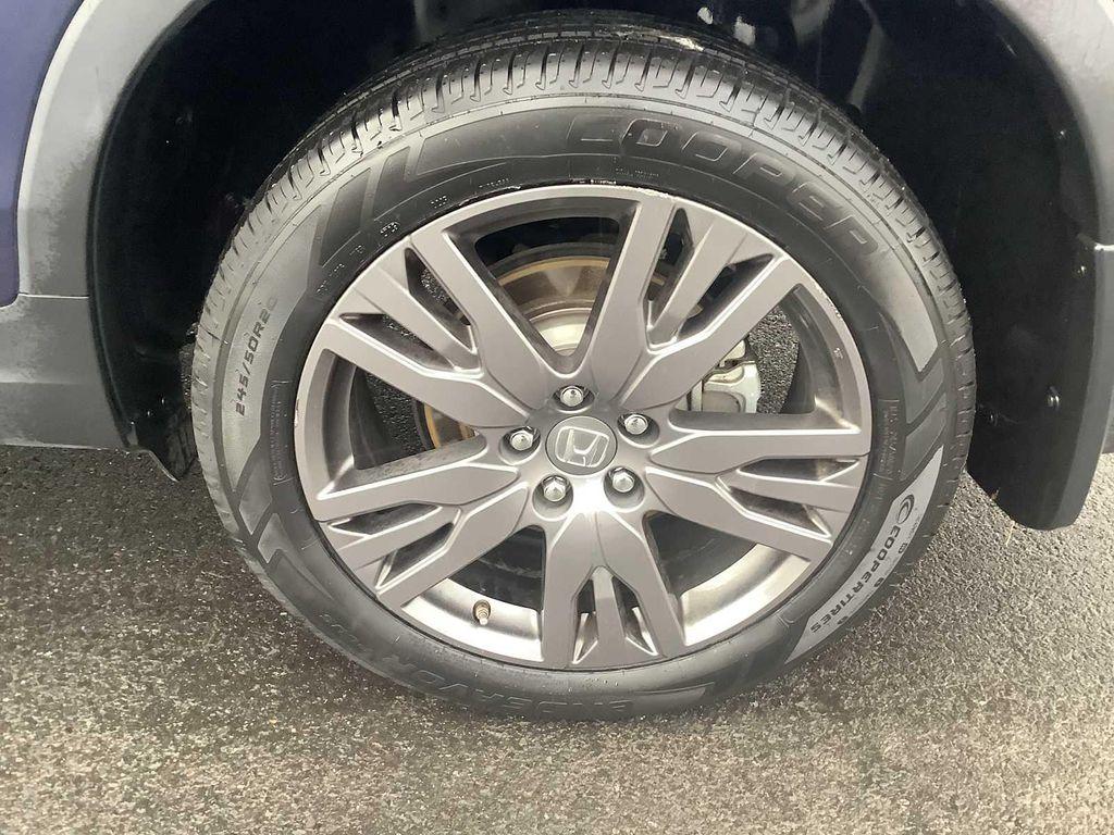 used 2022 Honda Pilot car, priced at $33,567