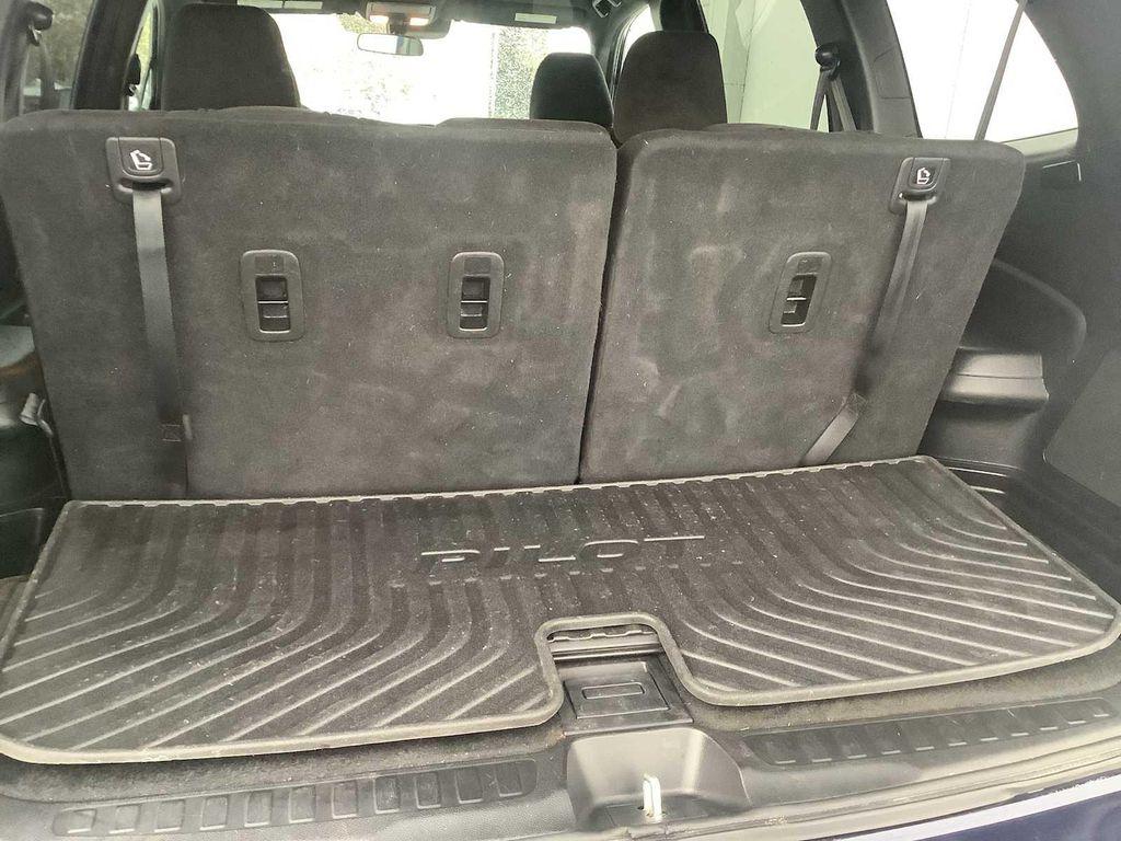 used 2022 Honda Pilot car, priced at $33,567