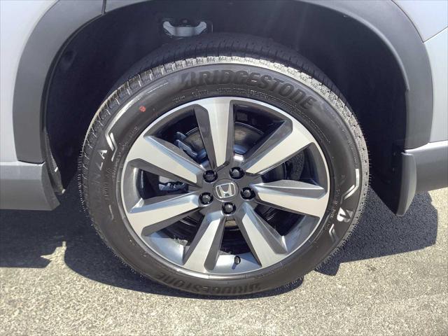 new 2025 Honda Pilot car, priced at $48,481