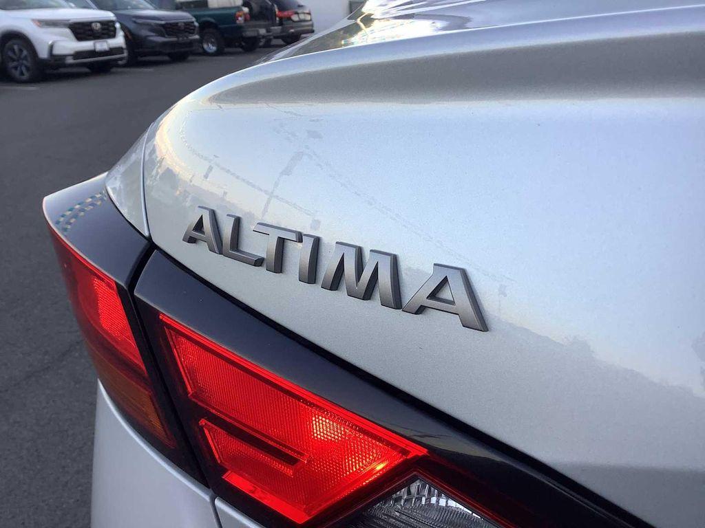 used 2023 Nissan Altima car, priced at $17,722