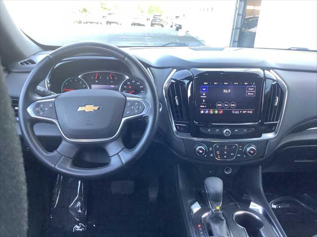 used 2023 Chevrolet Traverse car, priced at $30,680