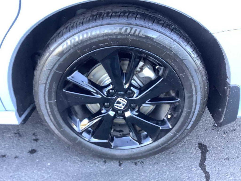 used 2024 Honda Odyssey car, priced at $42,467