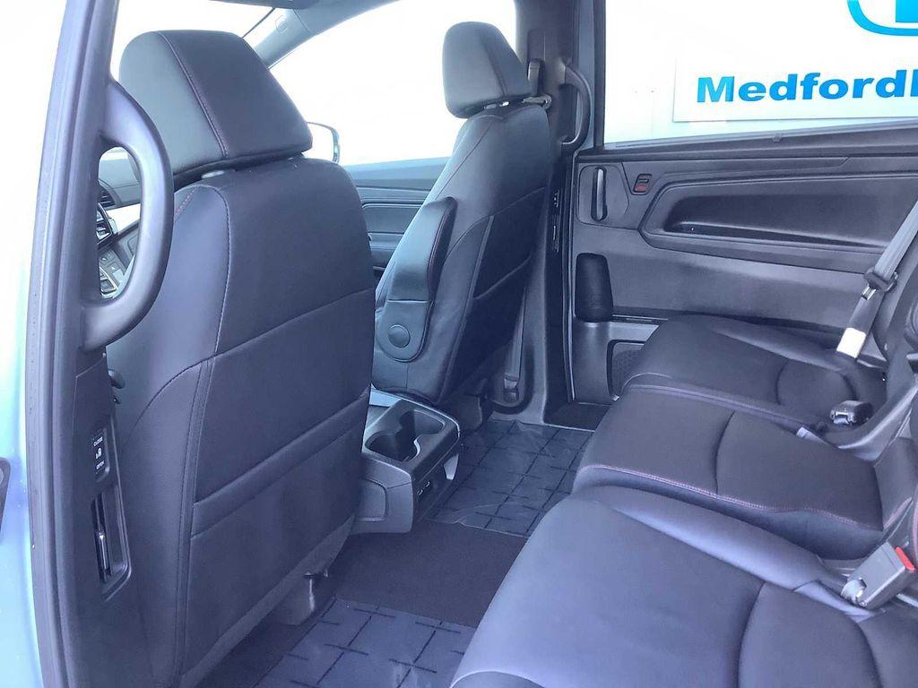 used 2024 Honda Odyssey car, priced at $42,467
