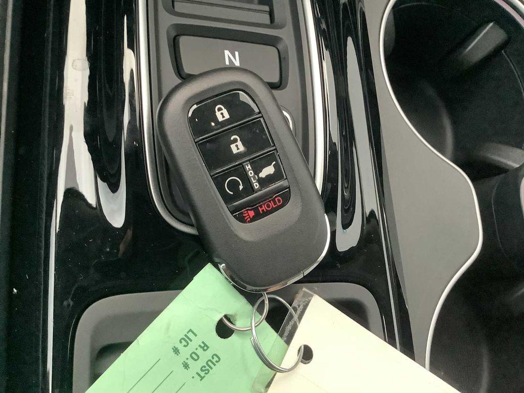 new 2025 Honda Pilot car, priced at $50,995