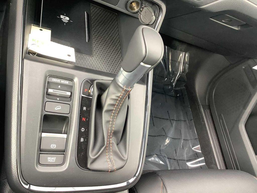 new 2026 Honda CR-V Hybrid car, priced at $39,833