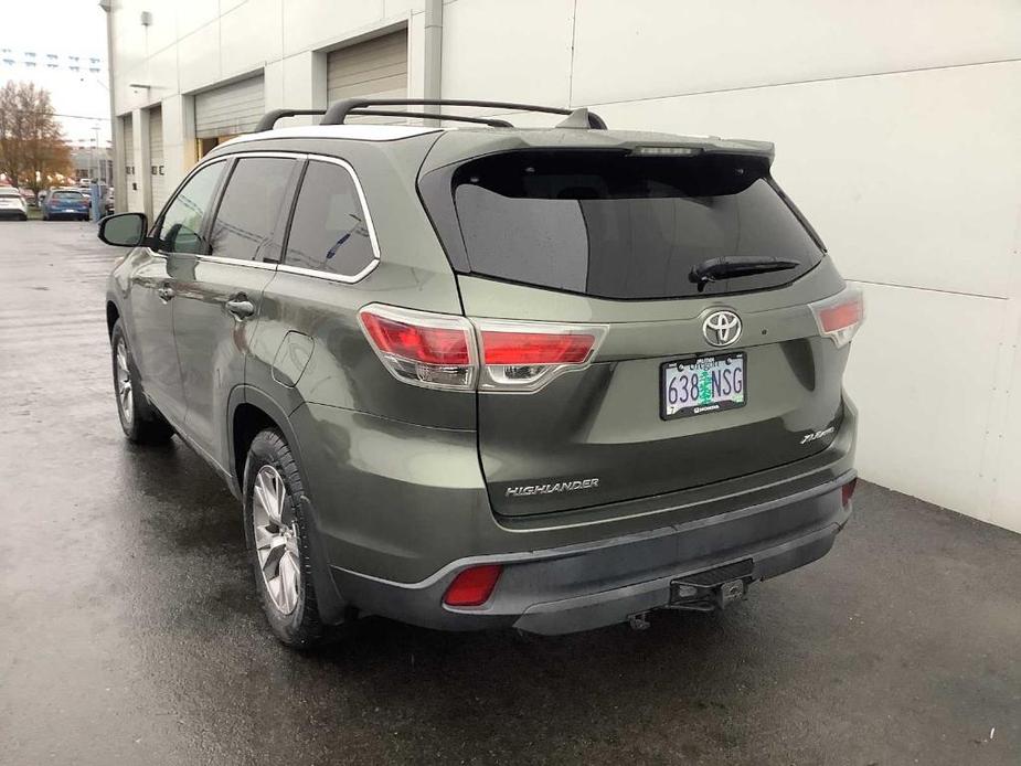 used 2015 Toyota Highlander car, priced at $21,967