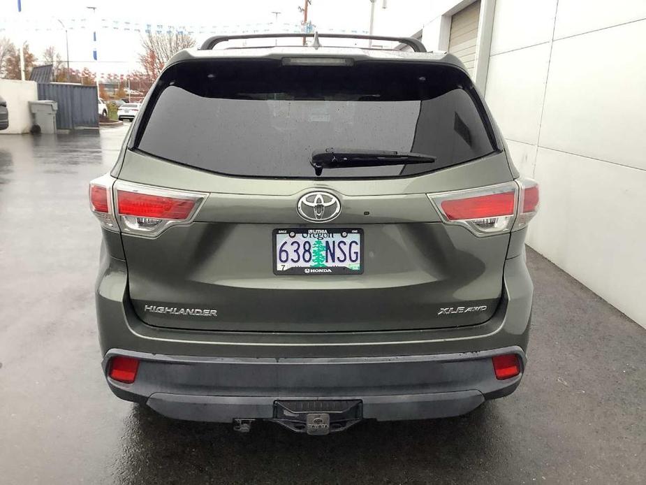 used 2015 Toyota Highlander car, priced at $21,967