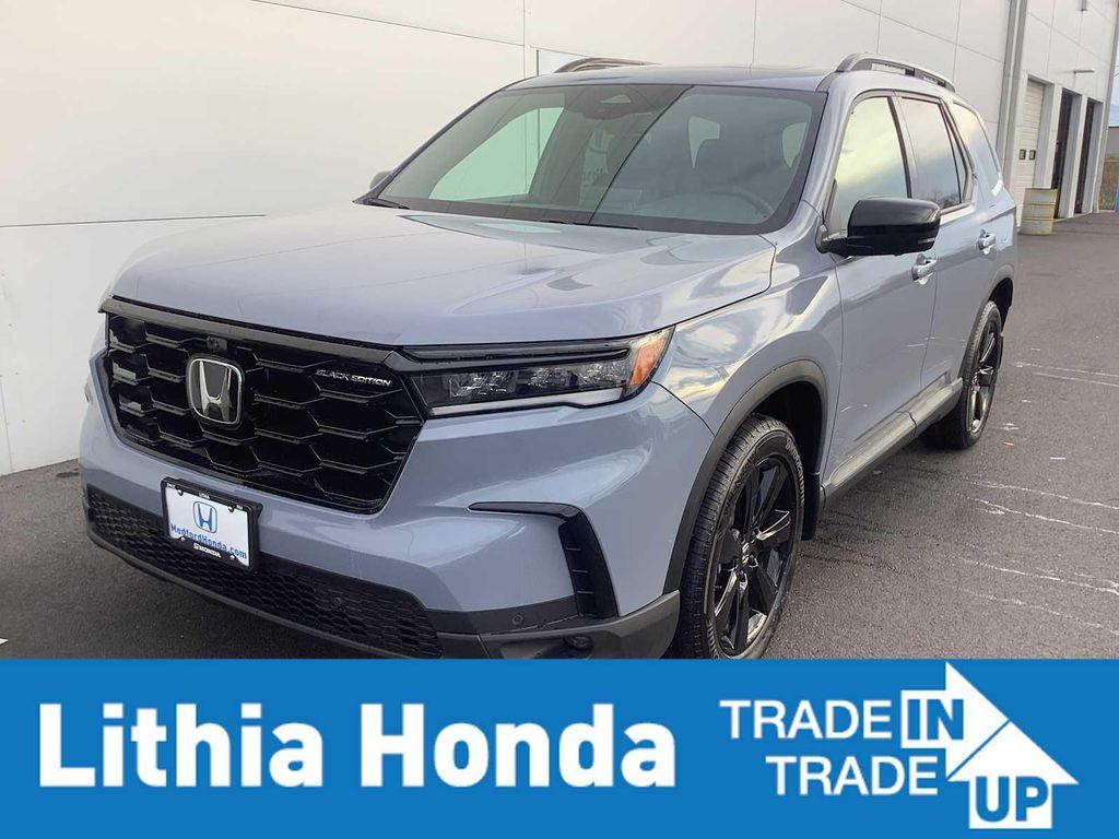 new 2025 Honda Pilot car, priced at $54,530