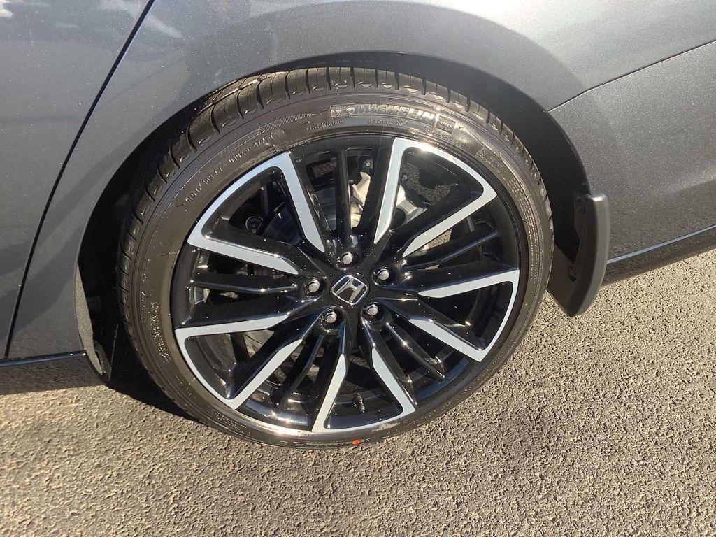 new 2025 Honda Accord Hybrid car, priced at $37,666