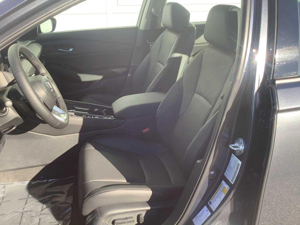 new 2025 Honda Accord Hybrid car, priced at $37,666