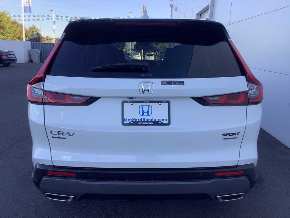 new 2025 Honda CR-V Hybrid car, priced at $39,894