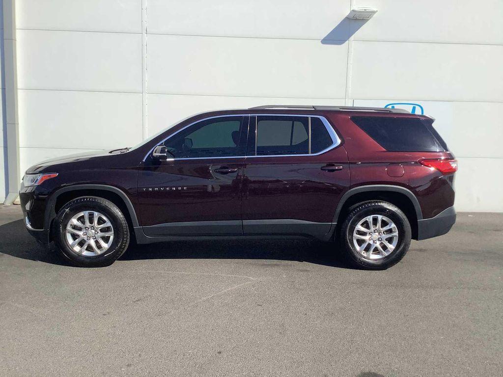 used 2020 Chevrolet Traverse car, priced at $22,167