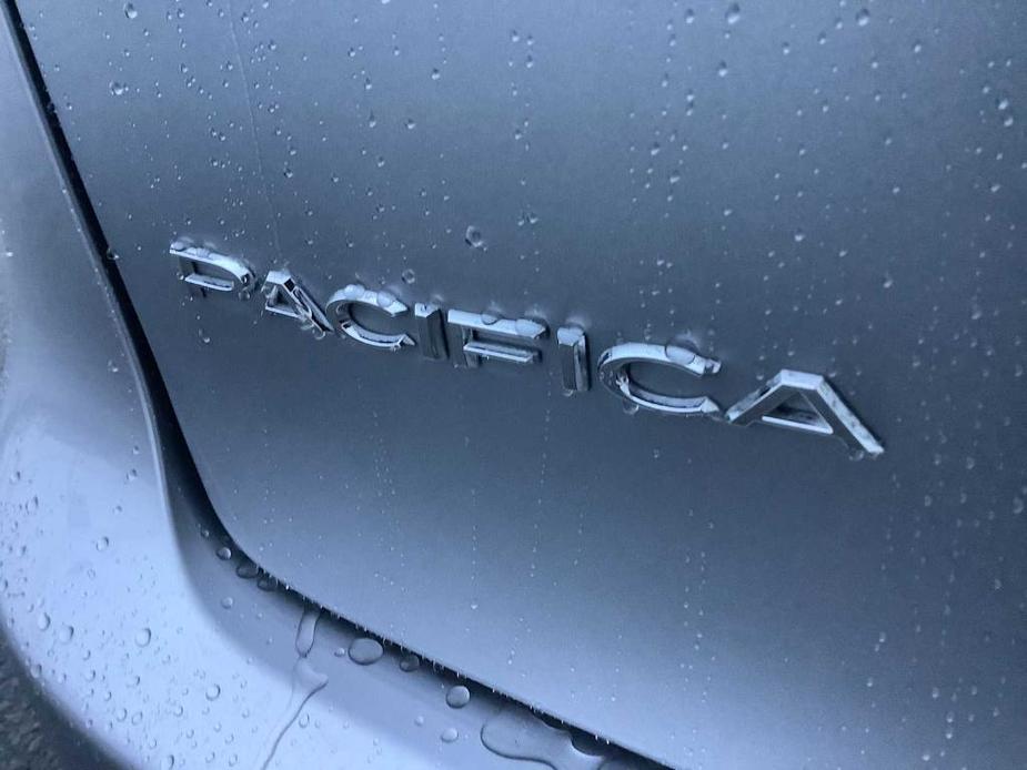 used 2021 Chrysler Pacifica car, priced at $23,787