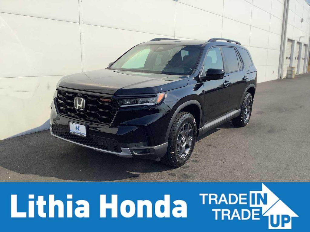 new 2025 Honda Pilot car, priced at $48,850