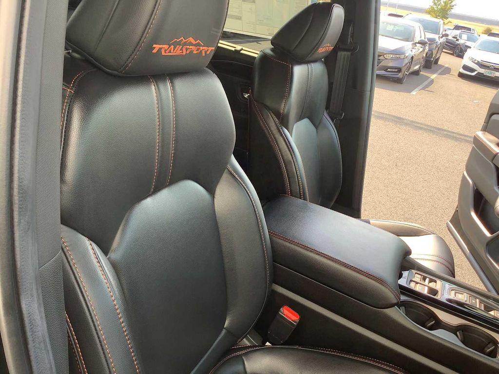 new 2025 Honda Pilot car, priced at $48,850