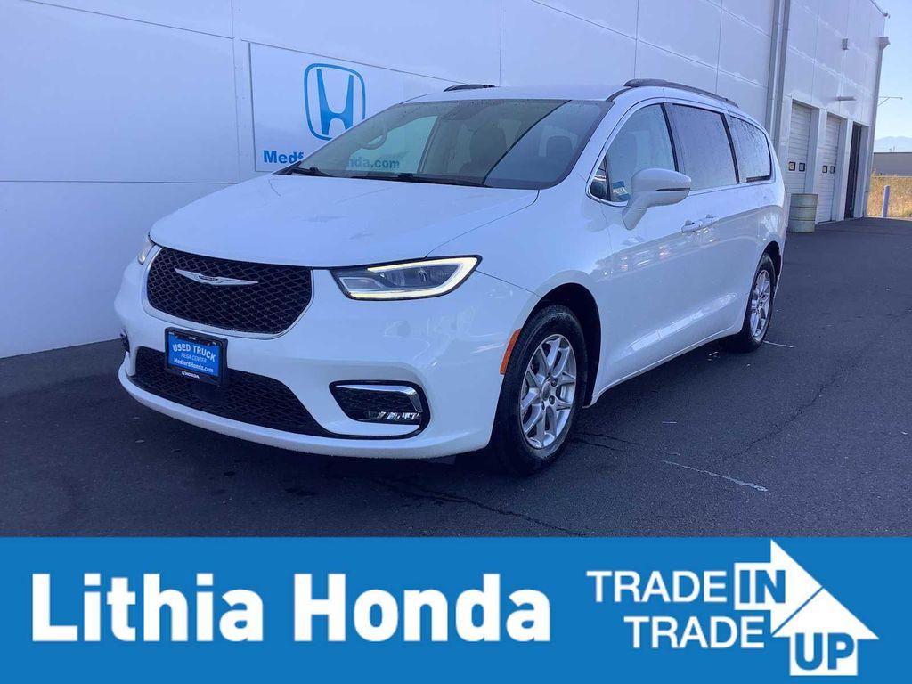 used 2022 Chrysler Pacifica car, priced at $20,937