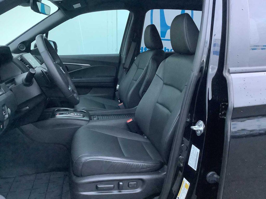 used 2022 Honda Passport car, priced at $34,387