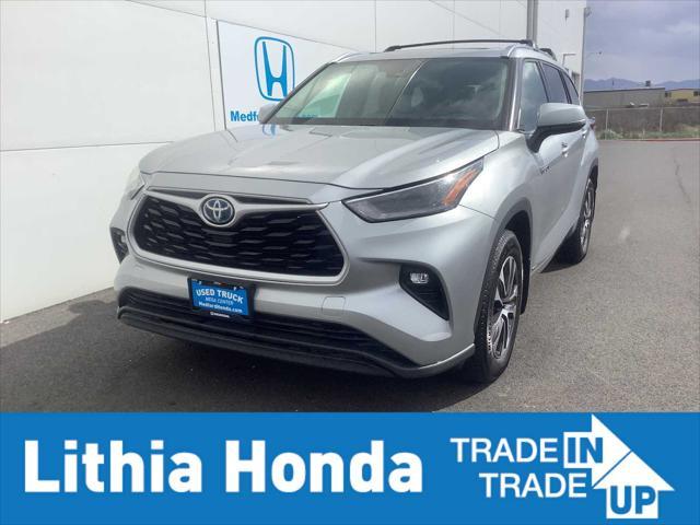 used 2021 Toyota Highlander Hybrid car, priced at $34,280