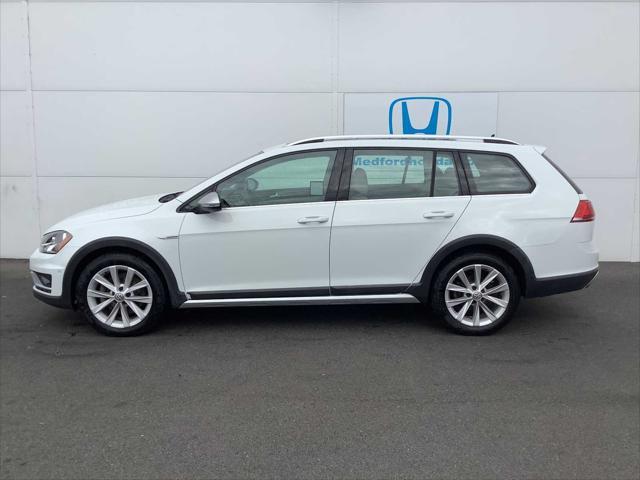 used 2017 Volkswagen Golf Alltrack car, priced at $20,400