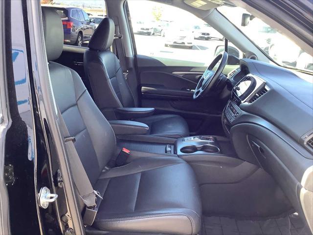 used 2022 Honda Pilot car, priced at $35,976