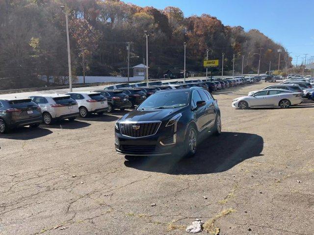 used 2023 Cadillac XT5 car, priced at $32,654