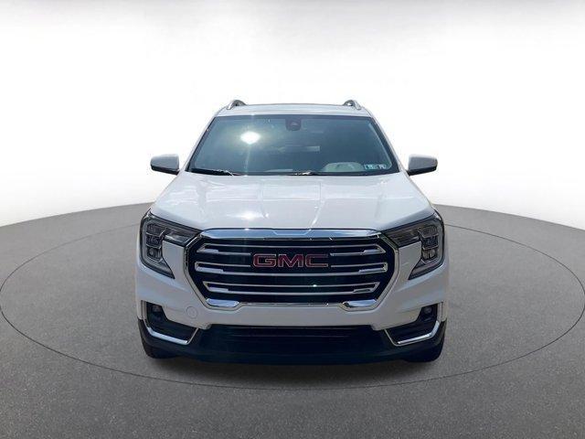 used 2024 GMC Terrain car, priced at $27,295