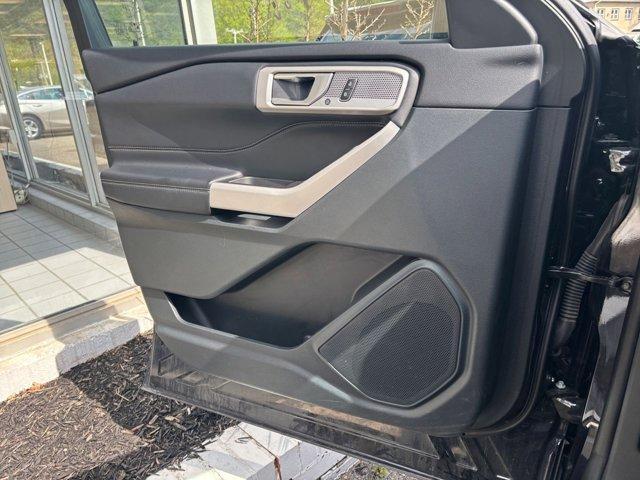 used 2024 Ford Explorer car, priced at $37,678
