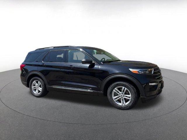used 2024 Ford Explorer car, priced at $28,721