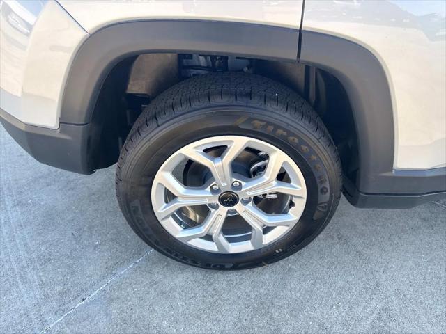 new 2025 Jeep Compass car, priced at $26,090