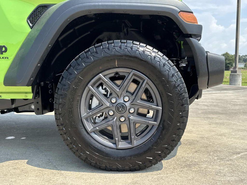 new 2025 Jeep Wrangler car, priced at $36,840