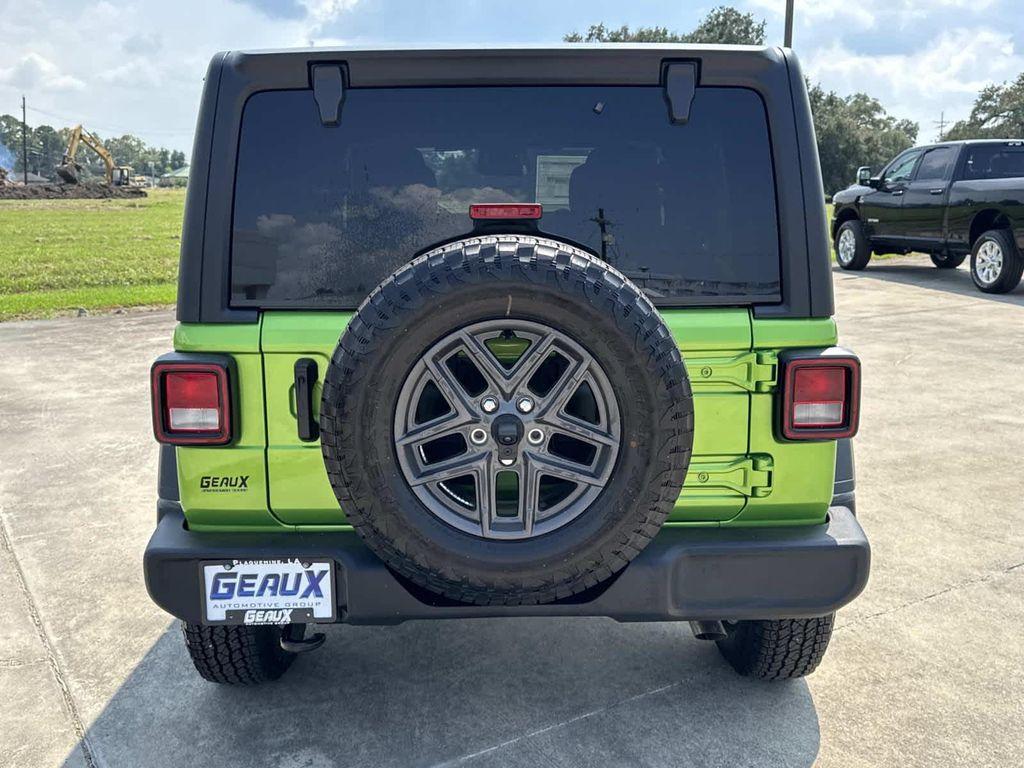 new 2025 Jeep Wrangler car, priced at $36,840