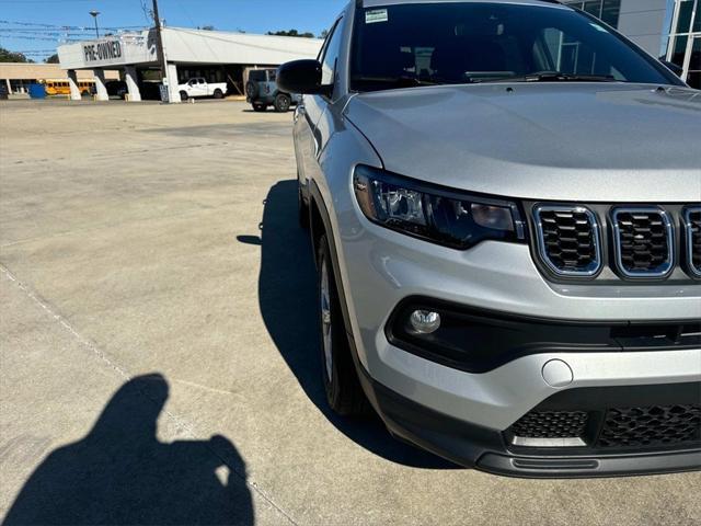 new 2025 Jeep Compass car, priced at $30,360