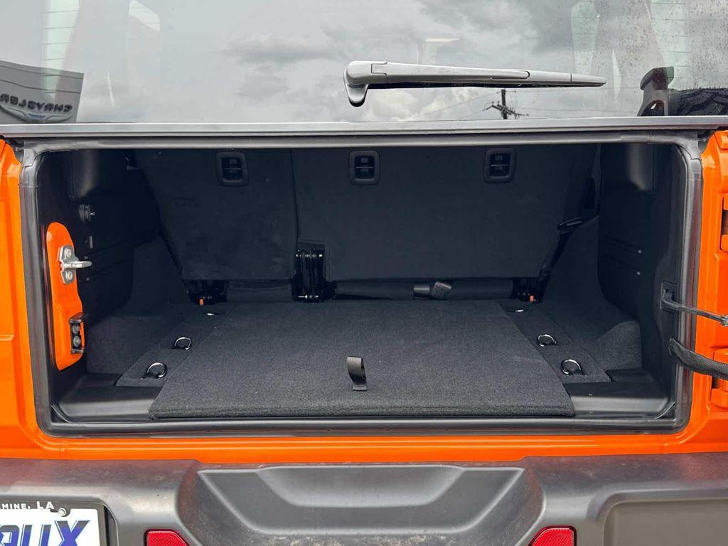 new 2025 Jeep Wrangler car, priced at $47,575