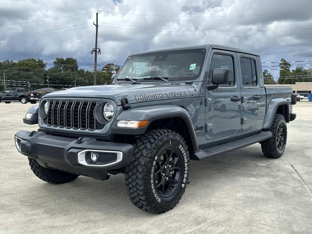 new 2025 Jeep Gladiator car, priced at $42,105