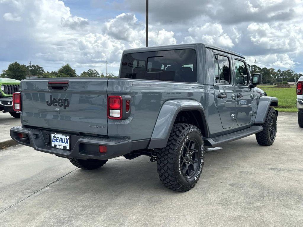 new 2025 Jeep Gladiator car, priced at $42,105
