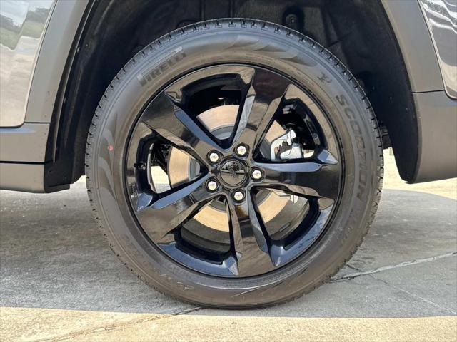 new 2025 Jeep Grand Cherokee L car, priced at $52,835