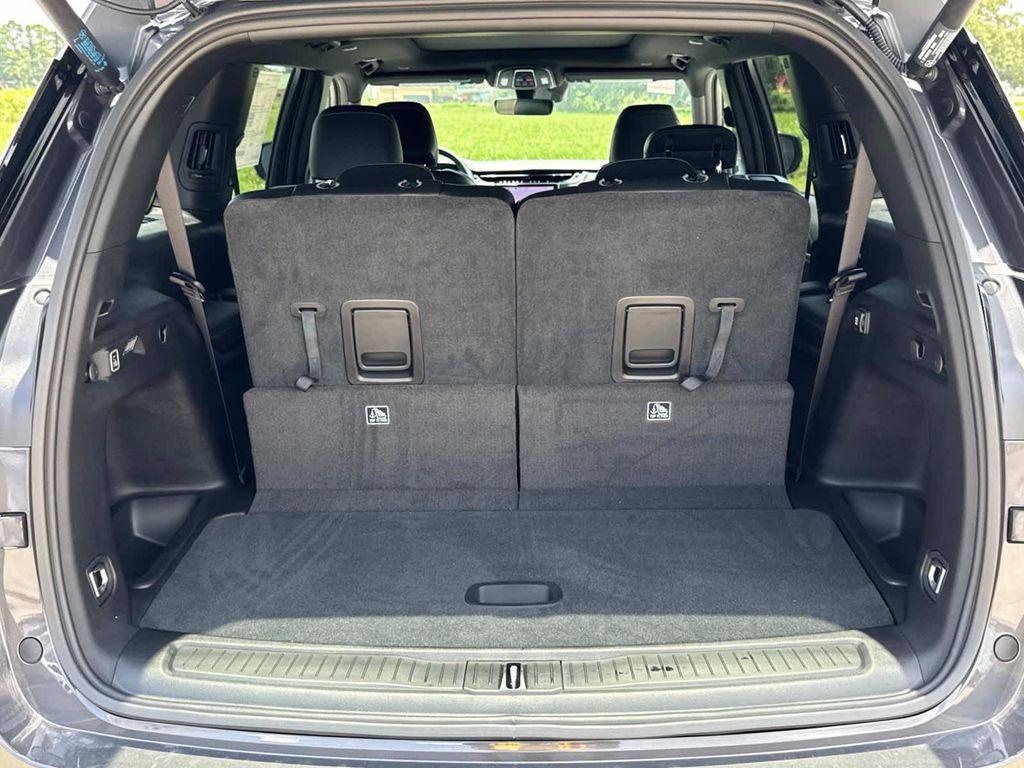 new 2025 Jeep Grand Cherokee L car, priced at $47,835