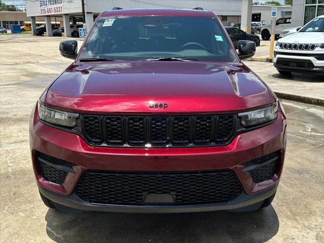 new 2025 Jeep Grand Cherokee car, priced at $44,730