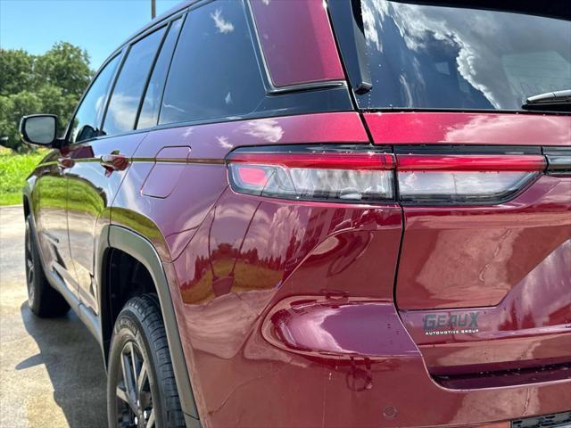 new 2025 Jeep Grand Cherokee car, priced at $44,730