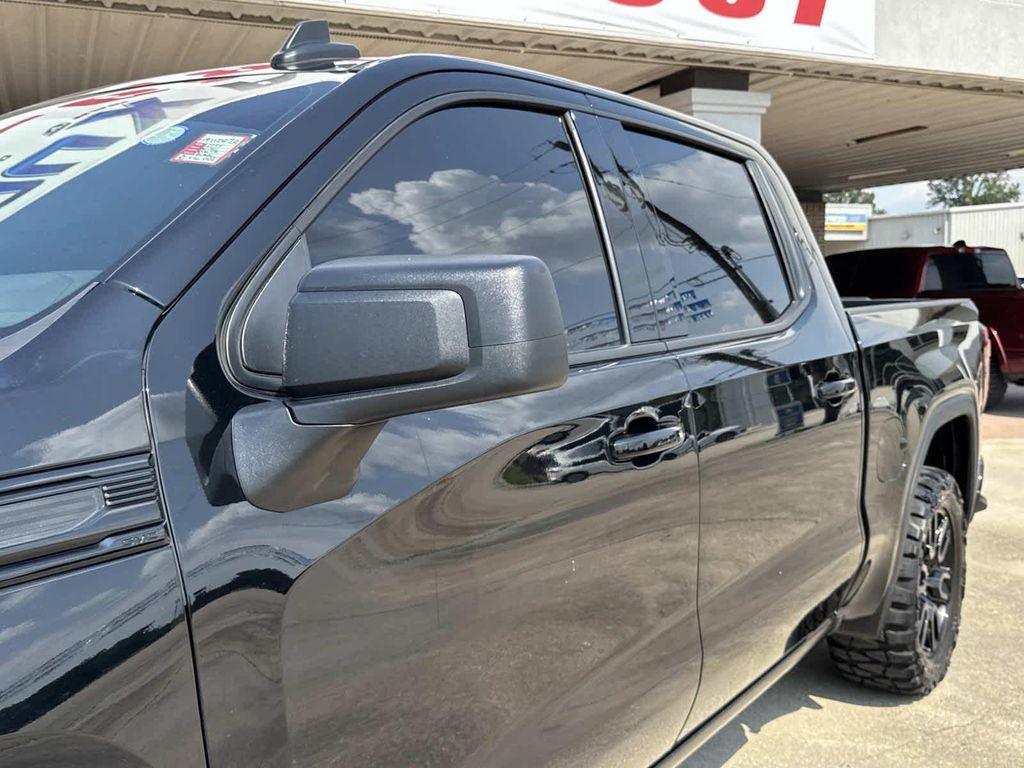 used 2024 GMC Sierra 1500 car, priced at $42,997
