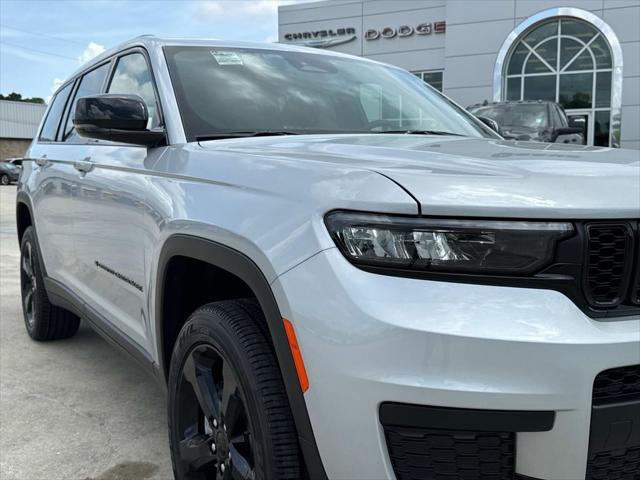new 2025 Jeep Grand Cherokee L car, priced at $43,875