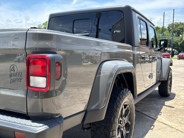used 2021 Jeep Gladiator car, priced at $32,227
